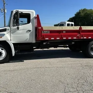 2013 HINO 338