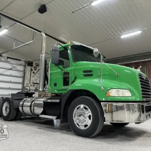 2014 Mack Pinnacle CXU613